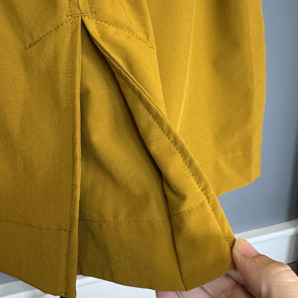 Athleta Vienna Cargo Skort Skirt Brass Yellow Built in Shorts 8 M Medium - Picture 4 of 8